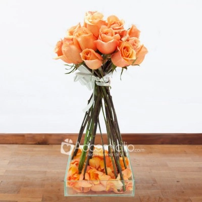 Arreglo Floral Pirámide Flores a domicilio en Bogota