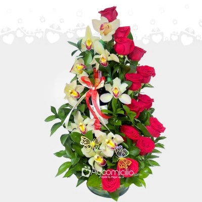 Flores a domicilio en Bogotá Rosas y orquidea cymbidium